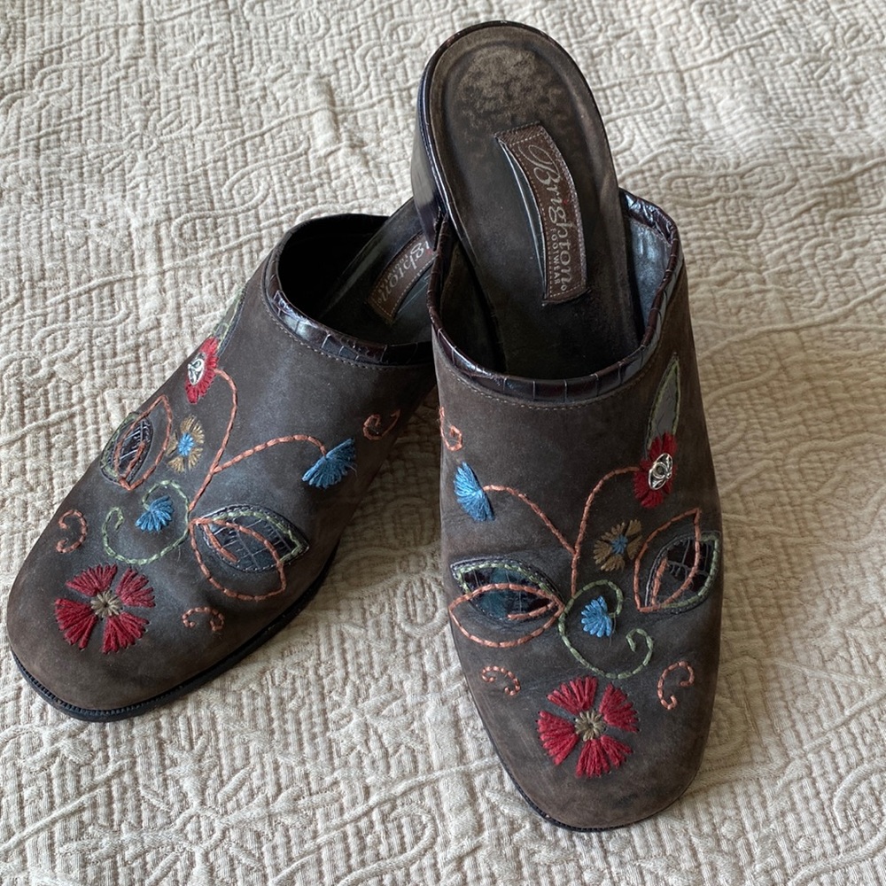 Size 10 Brighton Fiona embroidered mules